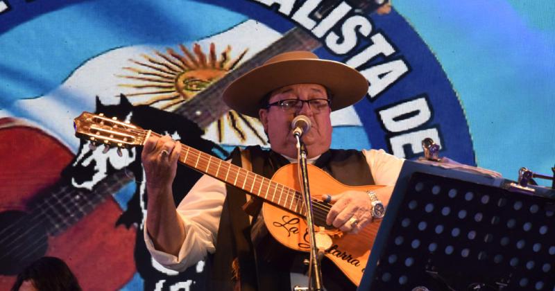 El 18º Festival Nacional de Doma y Folclore tendrá el gran cierre con Luciano Pereyra