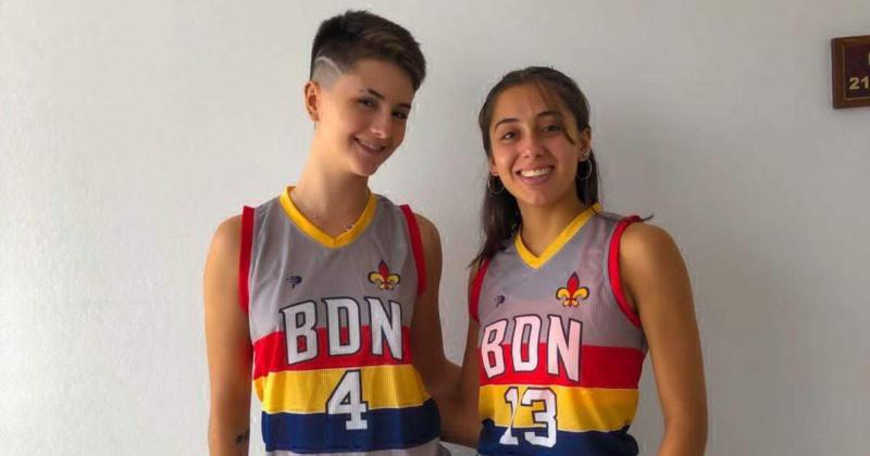 Macías y Federico, jugadoras de Bahiense.