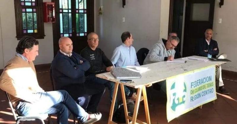Los miembros de distintas entidades se reunieron en Azul.