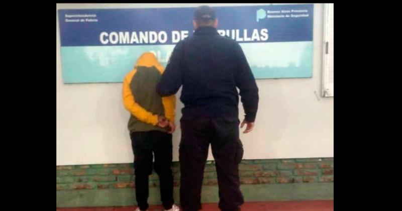 El joven fue aprehendido en el Microcentro local.