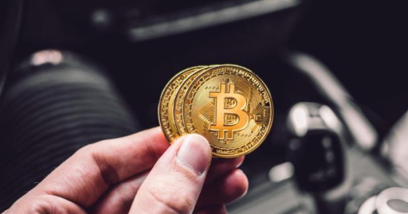 Crisis de las criptomonedas: el Bitcoin rompe otro piso