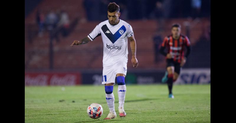 Lucas Janson, en gran momento con la camiseta de Vélez. Un verdadero embajador de la ciudad.