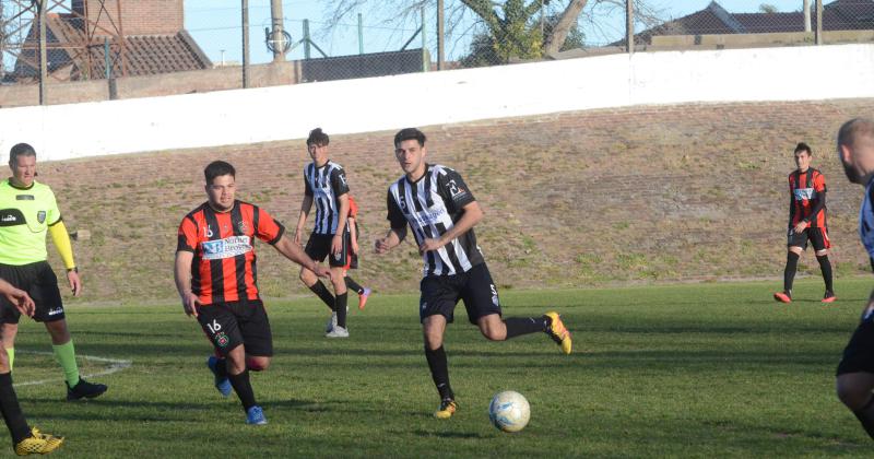 Estudiantes ganó por la mínima en su estadio.