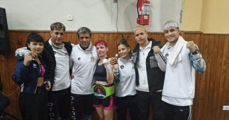 Oto Box se presentó en Las Flores.
