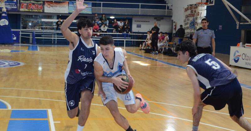 Los equipos de Racing se midieron en el primer capítulo del torneo.