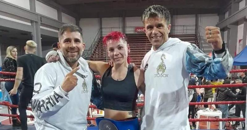 La representante de Oto Box logró el cinturón.