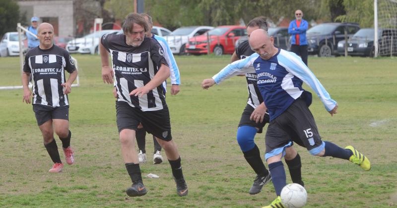 El torneo tuvo sus duelos en tres categorías.