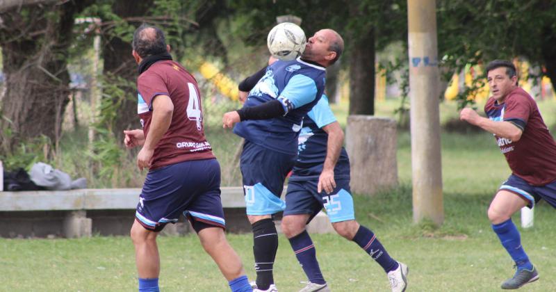 El torneo tuvo encuentros en dos categorías.
