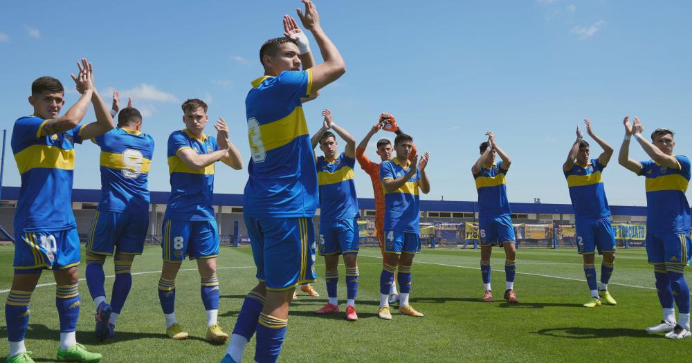 Boca, con Mateo Mendía (2), marcha puntero y puede ser campeón.