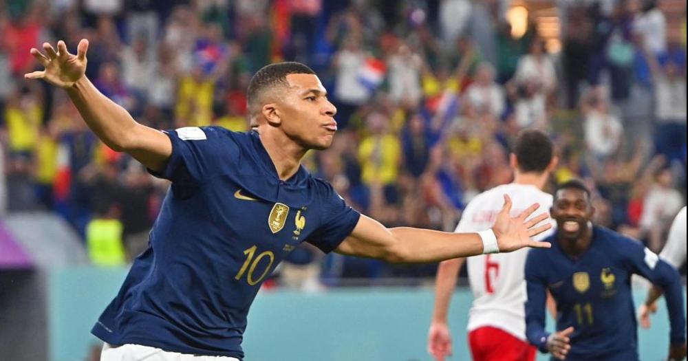 Francia se impuso a Dinamarca y clasificó a los octavos de final