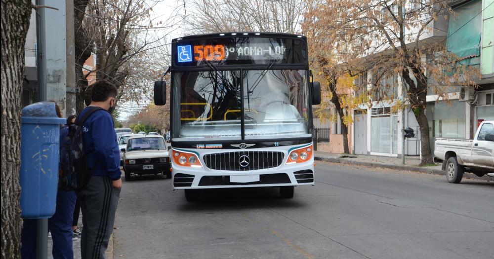 Transporte interurbano de colectivos: nuevos horarios