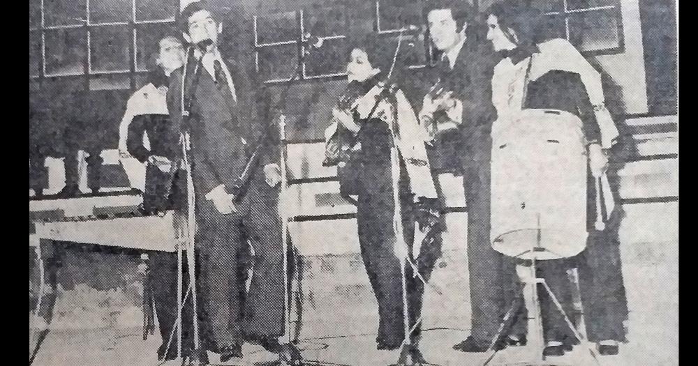 El grupo vocal Las Voces Blancas durante su actuación en la Primera Fiesta Nacional del Cemento, en febrero de 1973
