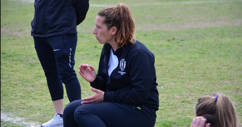 El fútbol femenino albinegro suma jugadoras