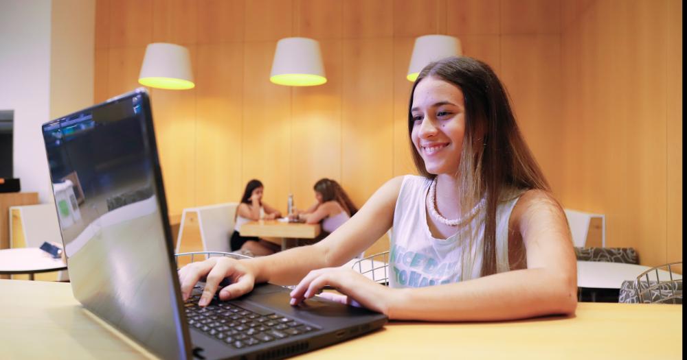 Telecom lanza cursos gratuitos de programación