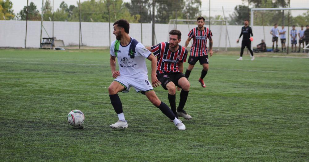 Embajadores le ganó 1-o a Chacarita Juniors de Azul.