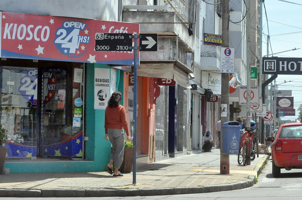 Desplome de Ventas Minoristas en Enero, Excepto el Sector Textil