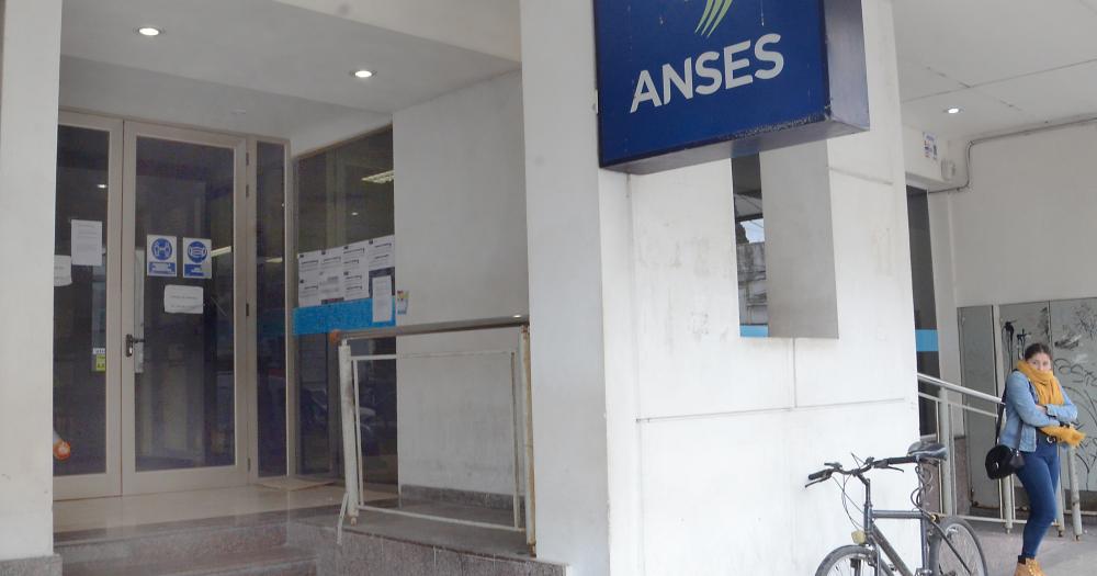 Simplifican el trámite para que titulares del Plan Potenciar Trabajo inicien su jubilación