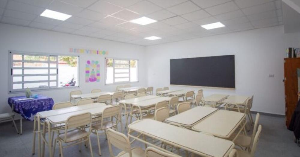 Escuelas: rechazan asueto para auxiliares y ATE podría ir al paro el martes