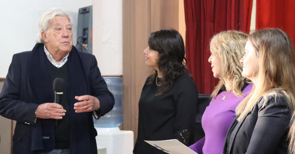 Omar Cea, Daniel Leicointre y Graciela Trinchin fueron reconocidos en el HCD