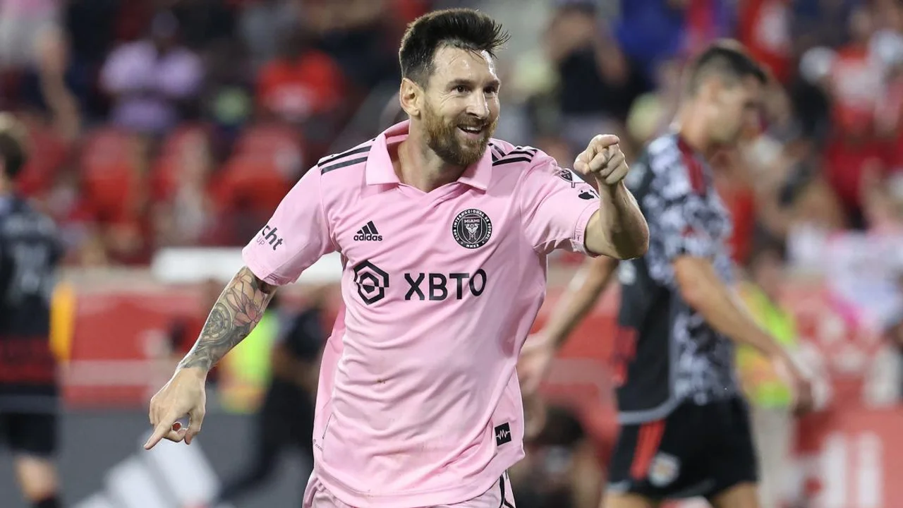 Messi juega con Inter en la previa del duelo por eliminatorias