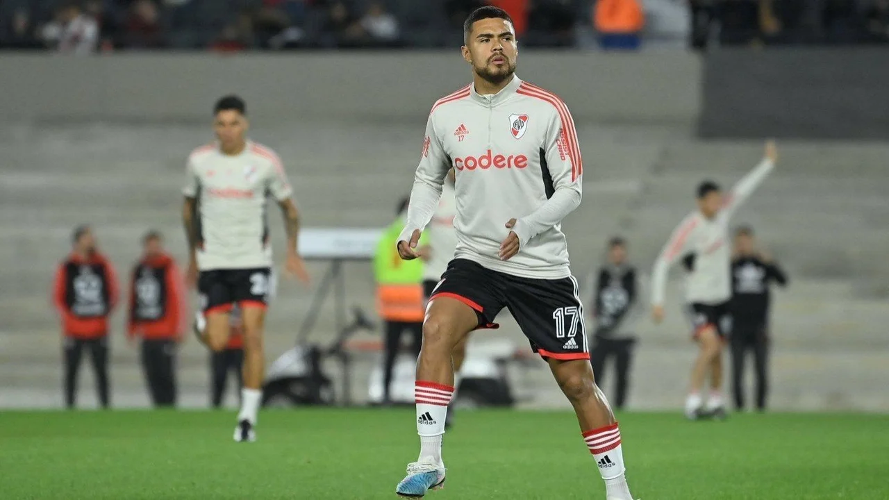 UNA BUENA PARA DEMICHELIS: PAULO DÍAZ RECIBIÓ EL ALTA MÉDICA