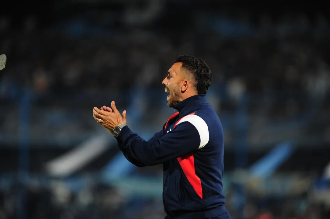 EL BALANCE DE CARLOS TEVEZ TRAS LOGRAR EL PRIMER OBJETIVO CON INDEPENDIENTE