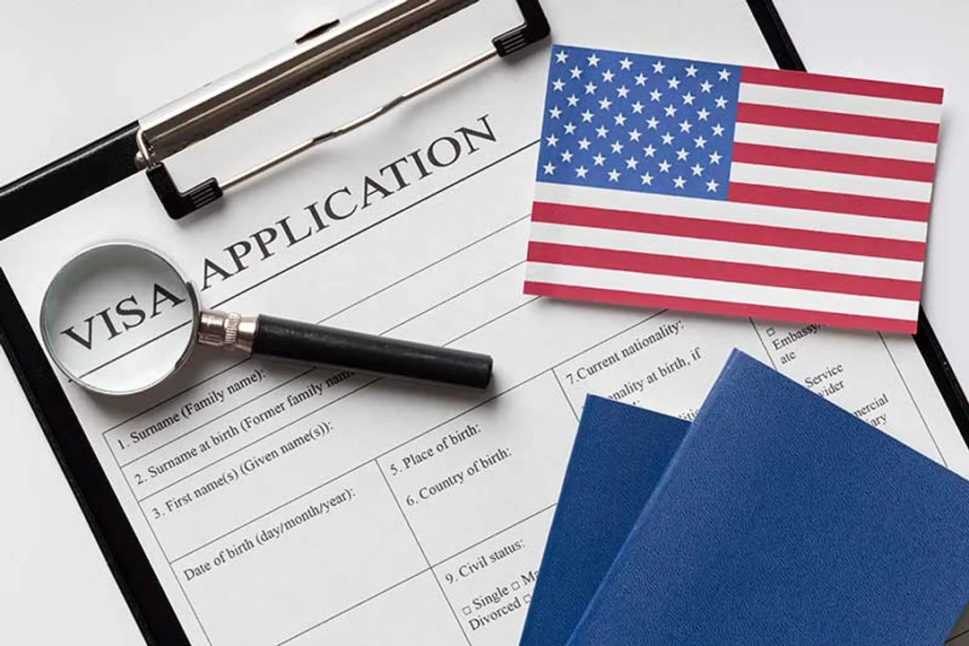 Importante aviso del USCIS para solicitantes de Green Card de trabajo y visas de intercambio
