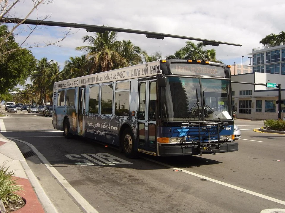 Transporte público gratuito en Miami-Dade: ¡Viaja sin costo hasta fin de año!