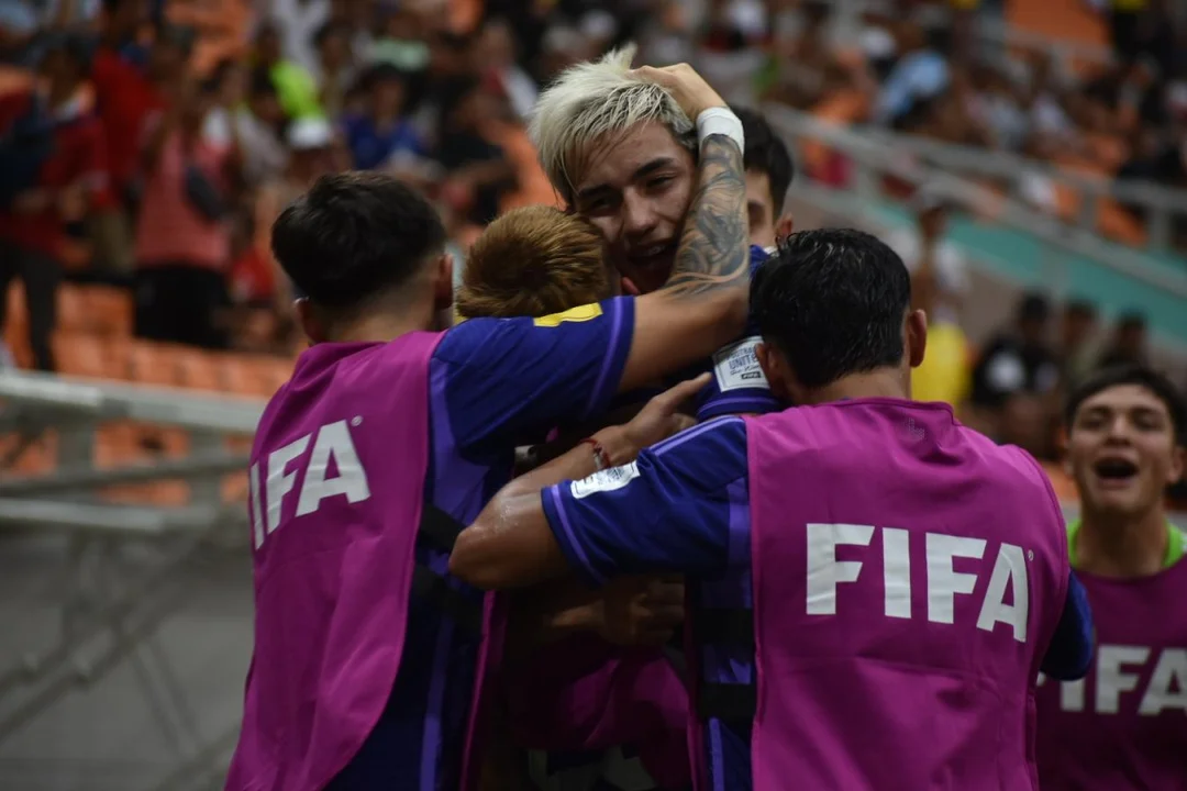 EL SUEÑO DE ARGENTINA SUB-17 SIGUE EN PIE: GOLEADA Y CLASIFICACIÓN