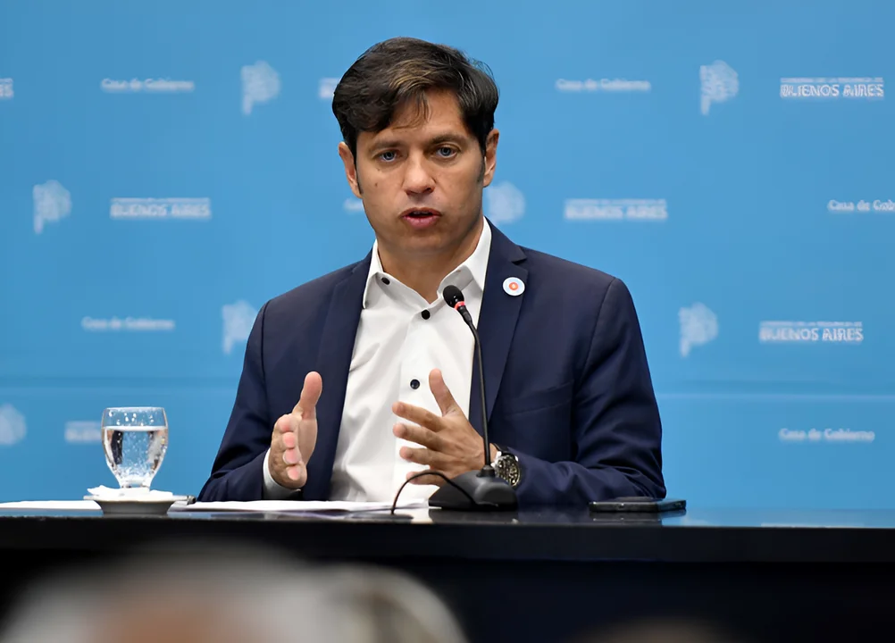Arranca el impuestazo de Axel Kicillof y baja el aumento a 200%