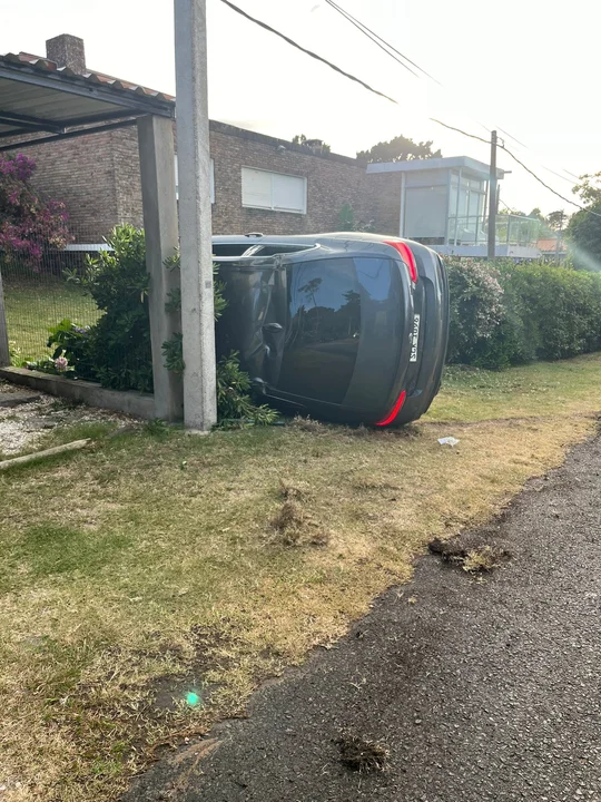 Influencer Anto Pane se accidenta en Uruguay y comparte imágenes impactantes en redes sociales
