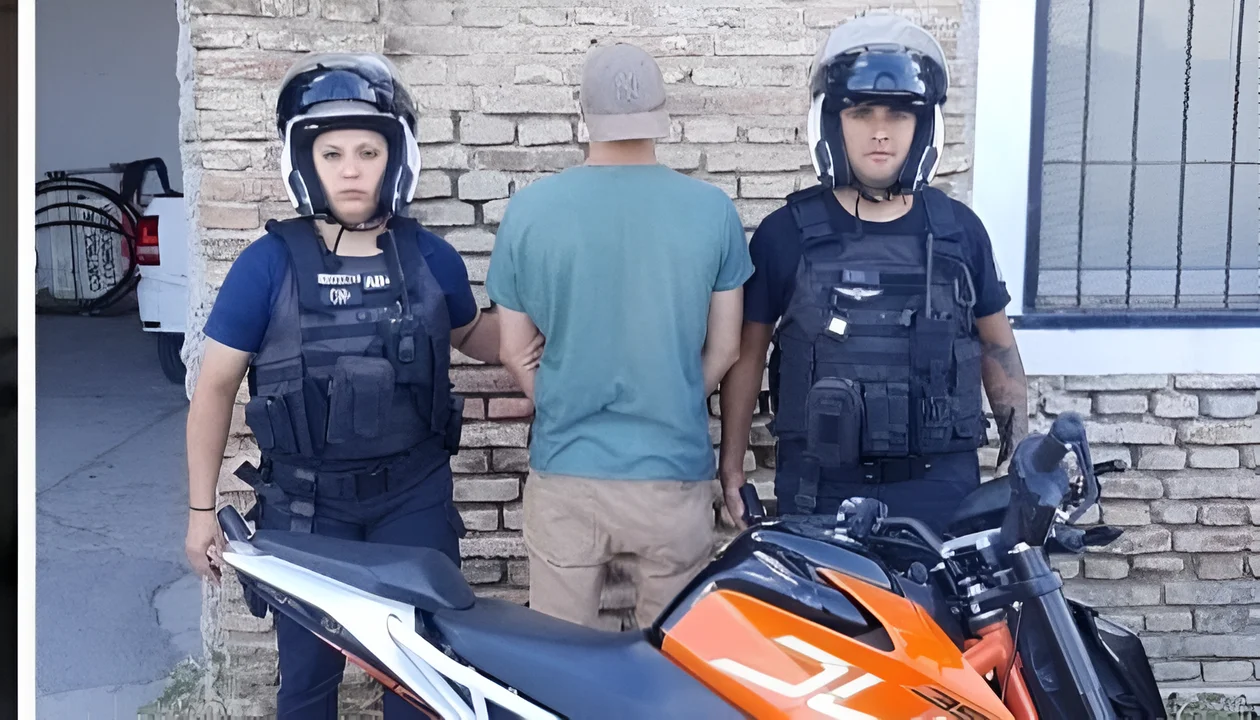 Secuestran moto Duke 390 cc con numeración falsa en operativo policial de intercepción vehicular