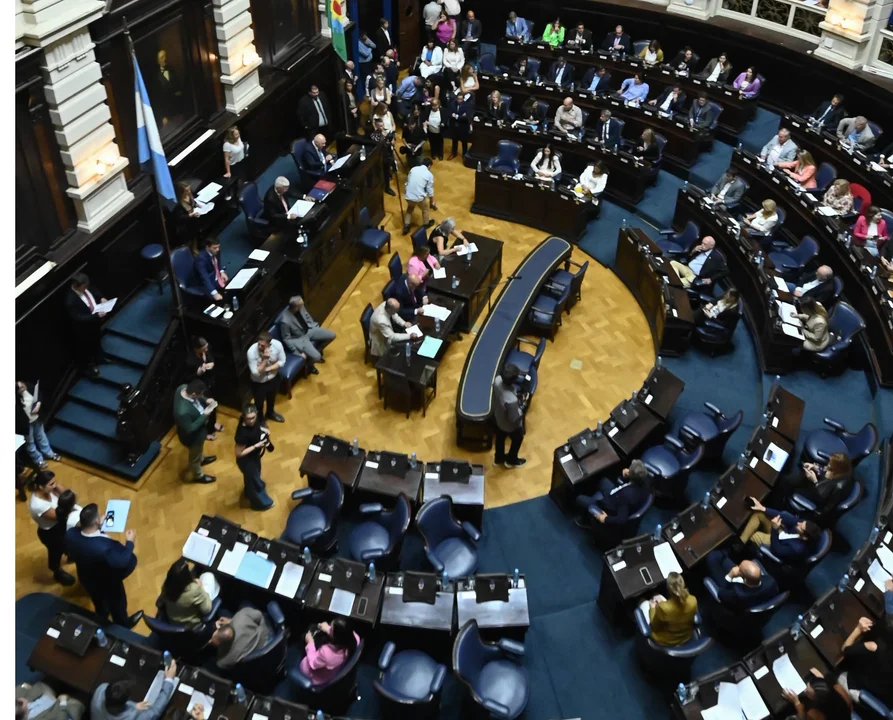 Gobernadores reclaman por fondos coparticipables en apertura de sesiones legislativas
