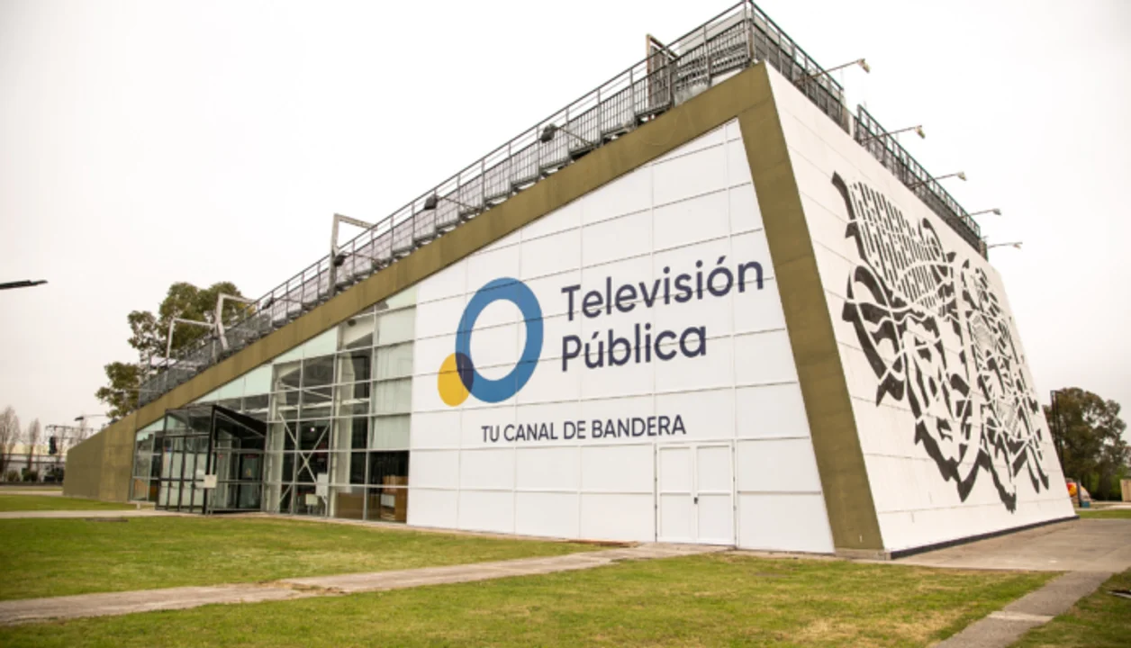 El Gobierno Interviene los Medios Públicos por un Año y Designa a Funcionarios al Cargo
