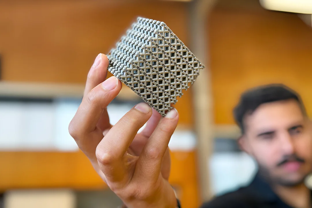 Estructura de titanio impresa en 3D: ¿La clave para un material más fuerte que nunca?