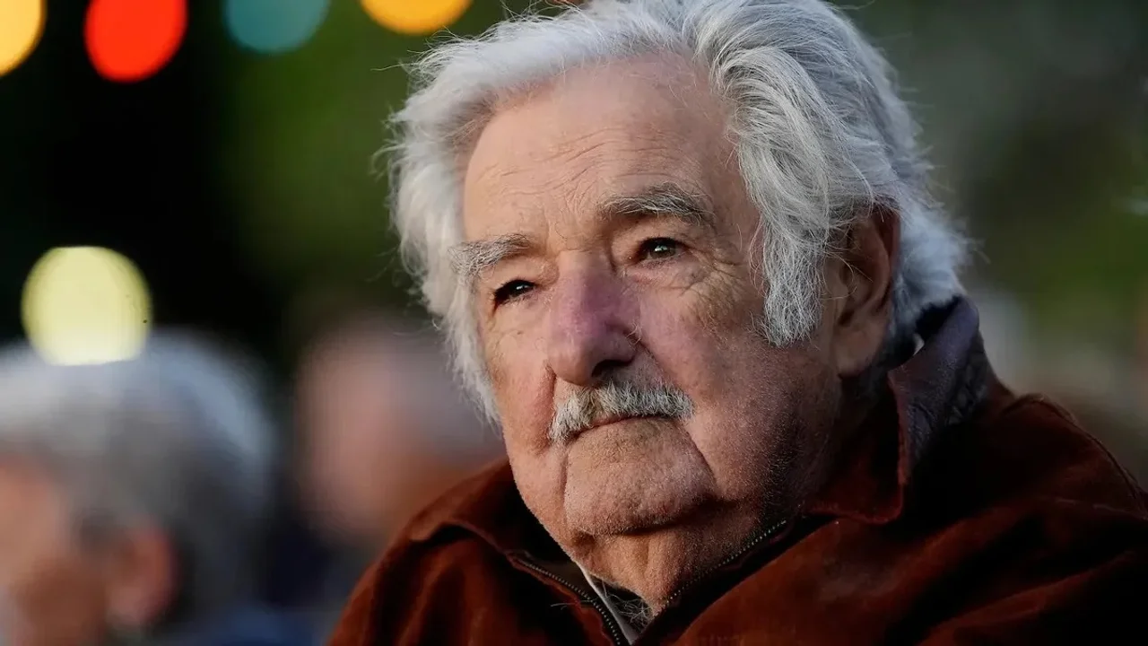 Ex presidente de Uruguay, José Mujica, revela su diagnóstico de tumor en el esófago