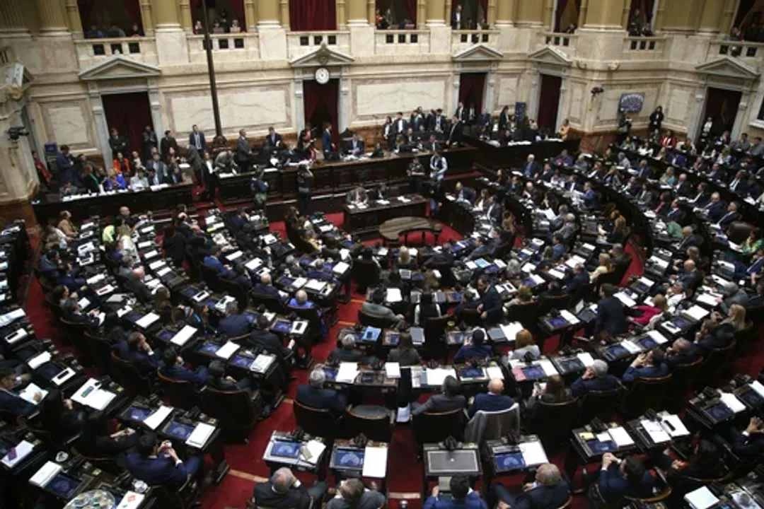 Ley de Bases: cómo votó cada uno de los diputados