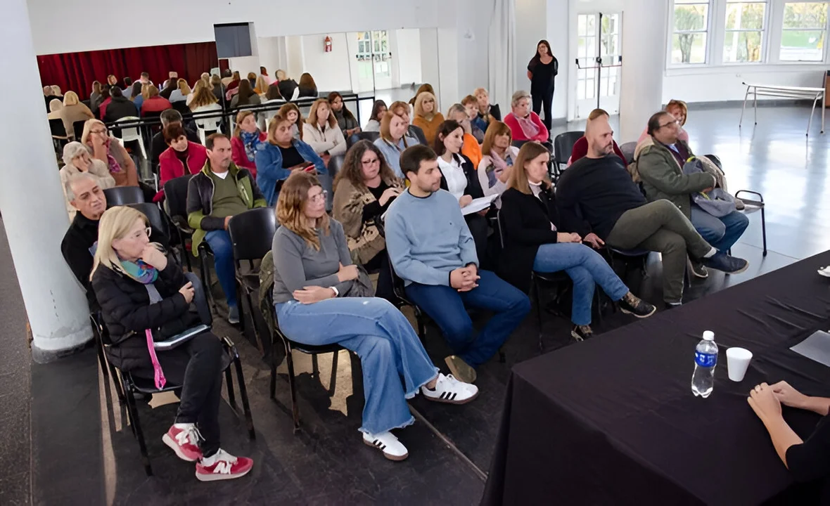 Wesner lidera la creación de la Mesa de Diálogo Social junto a 30 instituciones