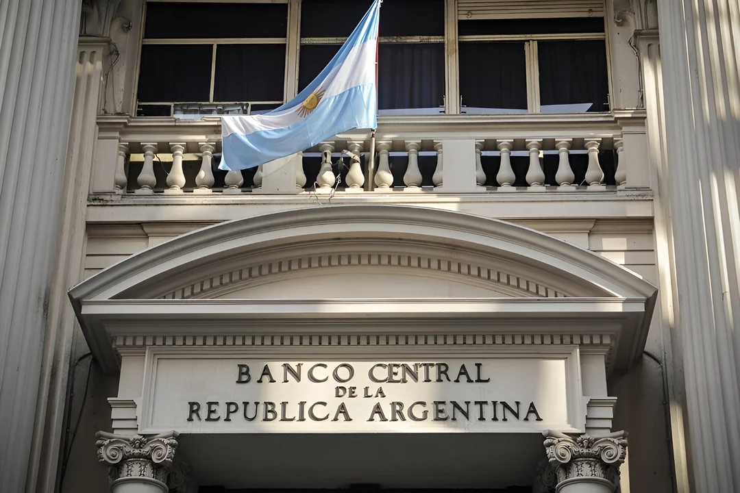 Sugieren que el verano es la ventana ideal para salir del cepo cambiari