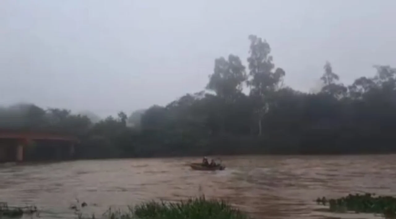 Continúa la búsqueda desesperada de madre e hijos en el río Monday