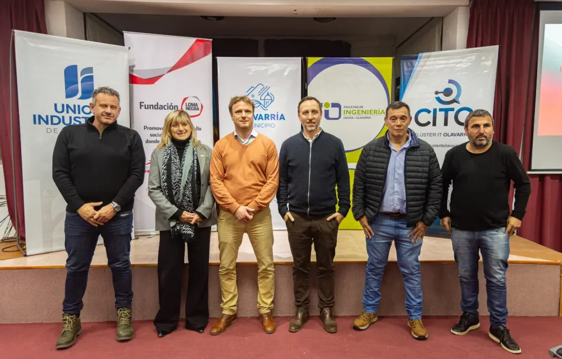 Iniciativas de formación en tecnología para jóvenes en Olavarría y Tandil