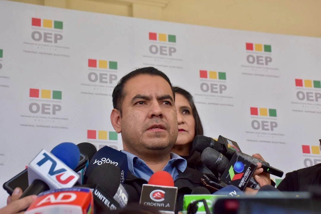 Luis Fernando Arteaga, Secretario OEP