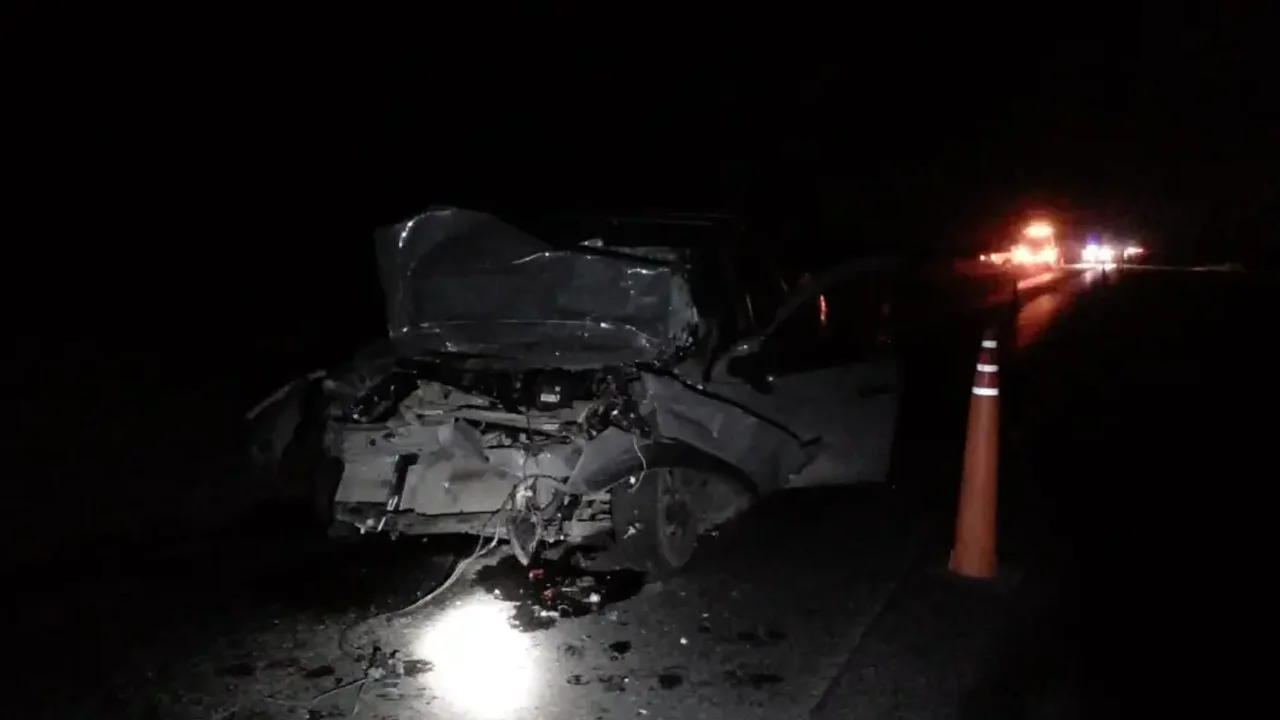 Choque en la Ruta Nacional 3: involucrados un camión y una camioneta