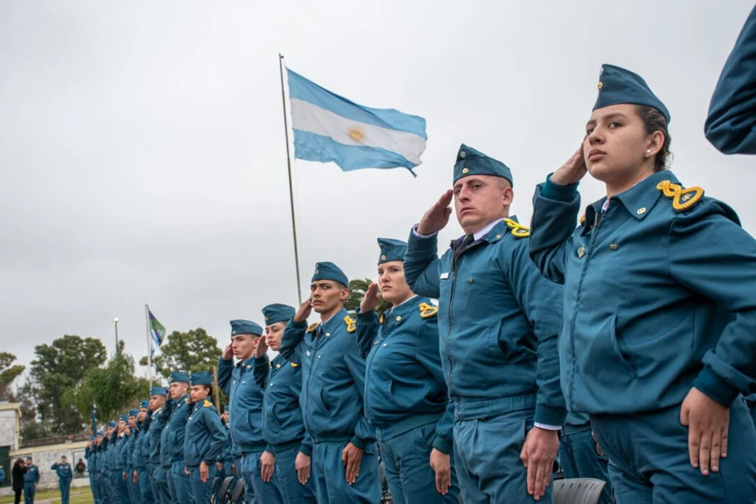 Varios olavarrienses entre los 463 jóvenes designados cadetes del Servicio Penitenciario Bonaerenses