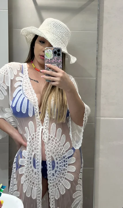 Marilina bogado y su familia disfrutan del sol en españa antes de su show