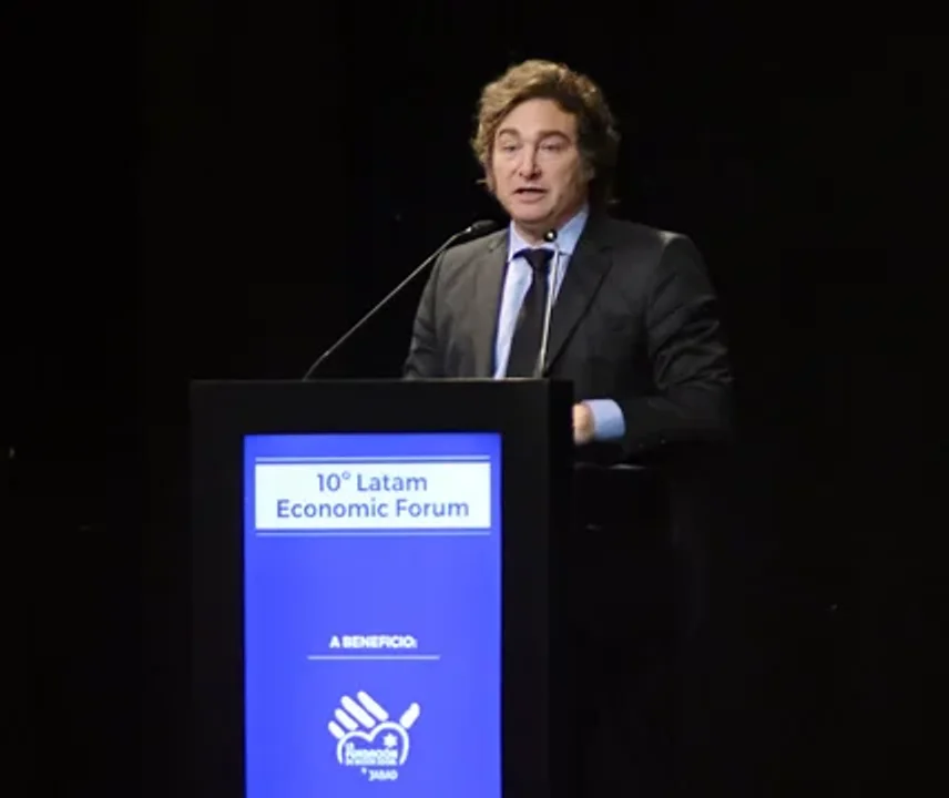 Milei ratifica su intención de vetar leyes en el Latam Economic Forum
