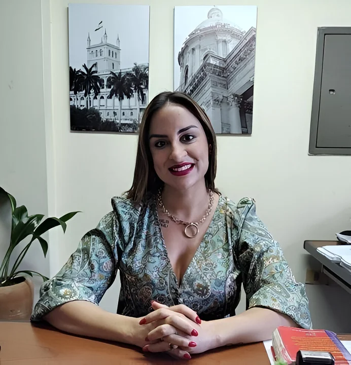 Violenta audiencia: fiscal Laura finestra amenazada por adolescente