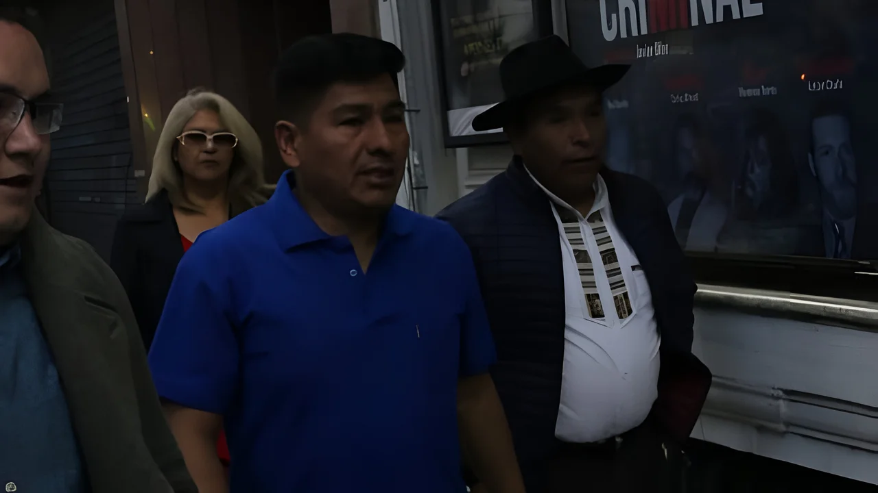 Tensión en el mas: Grover Garcia es obligado a salir de evento en Argentina