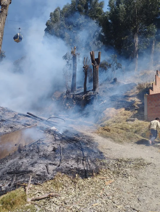 Se reporta un incendio en Cotahuma.