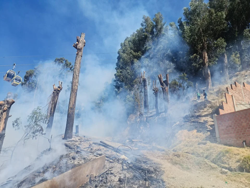 Se reporta un incendio en Cotahuma.